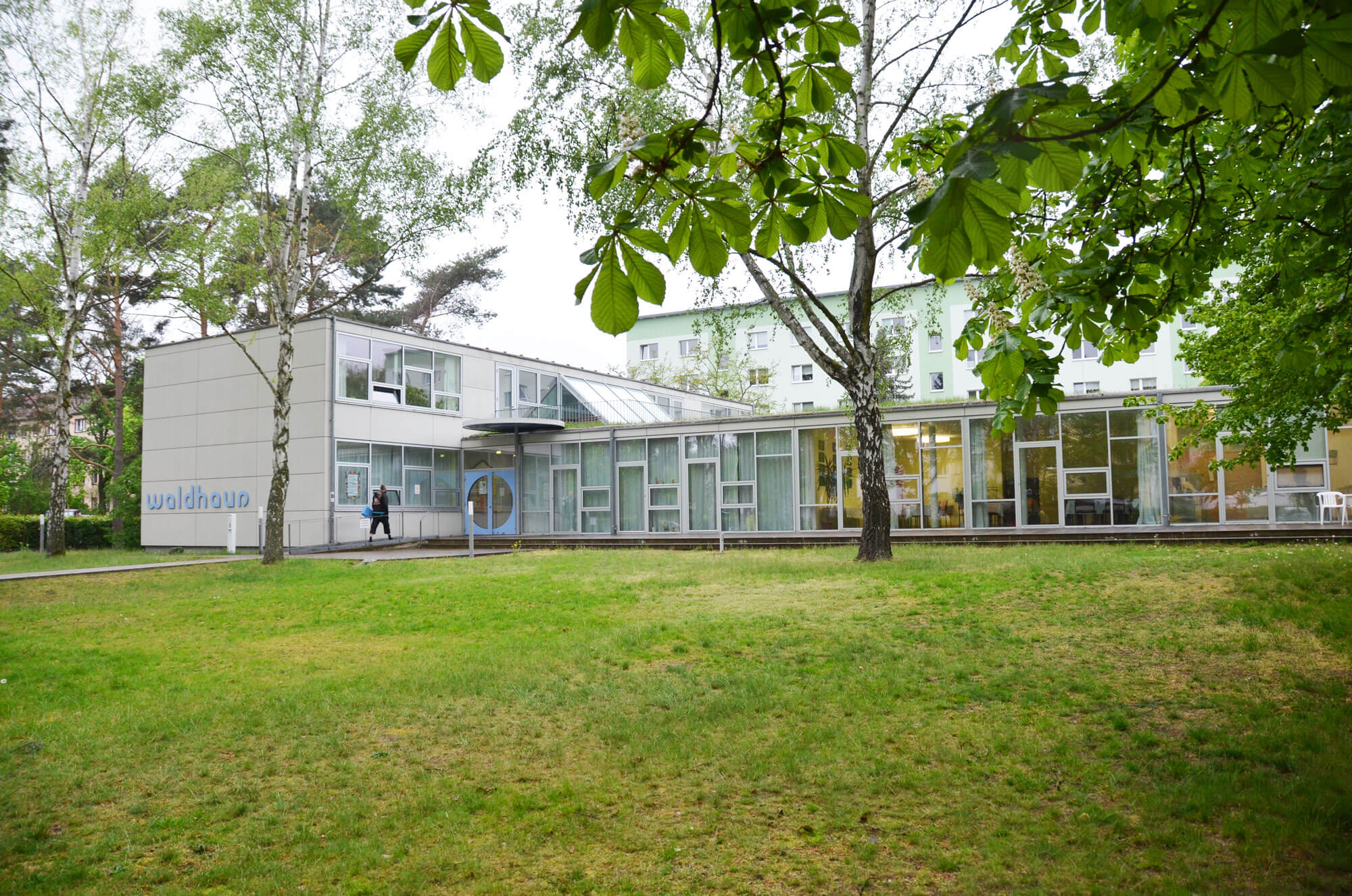 waldhaus ludwigsfelde